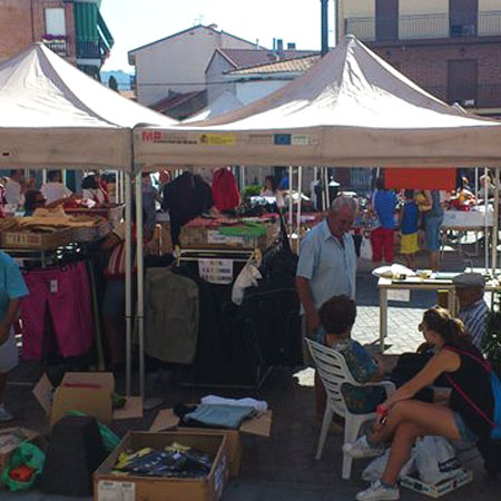 <p><a href="http://fundacionpattos.com/index.php/actividades1/mercadillo/mercadillo-verano">MERCADILLO VERANO</a></p>